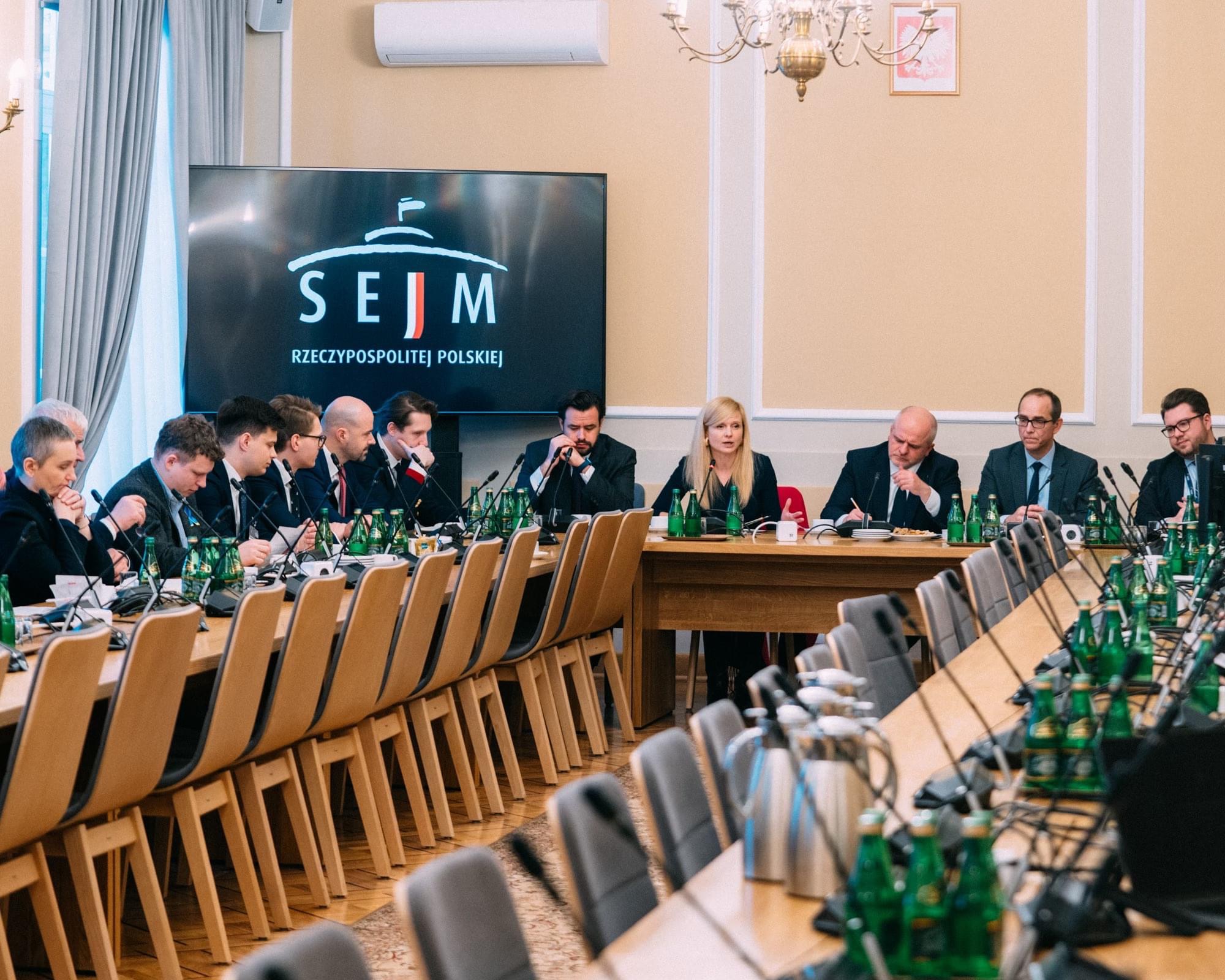 We participated in meetings in the Foreign Affairs Committee of the Sejm and the Chancellery of the Prime Minister to discuss the role of NGOs in foreign policy and priorities for the Polish EU presidency.